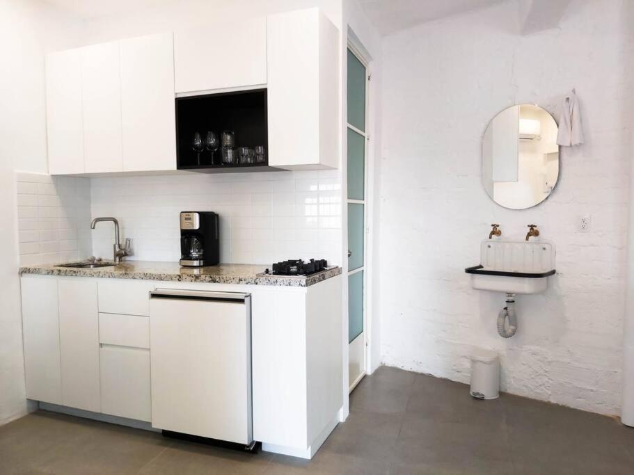 Studio Pulpito In The Charming Heart Of Downtown Pv Puerto Vallarta Kültér fotó